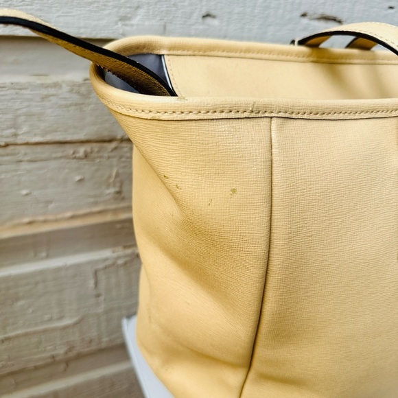 *SOLD* COACH tan Saffiano leather tote - Picture 14 of 17